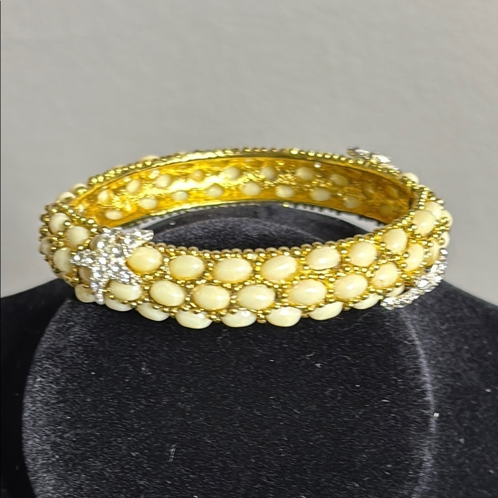 White Cabochon Starfish Crystal Bangle Gold Tone Clamper Bracelet